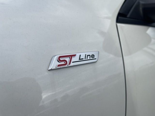 2025 Ford Escape Hybrid ST-Line