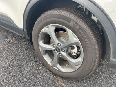 2025 Ford Escape Hybrid ST-Line