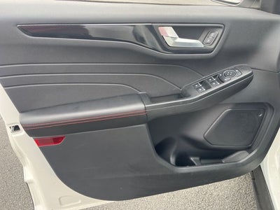 2025 Ford Escape Hybrid ST-Line