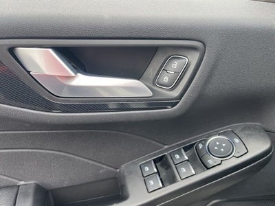 2025 Ford Escape Hybrid ST-Line