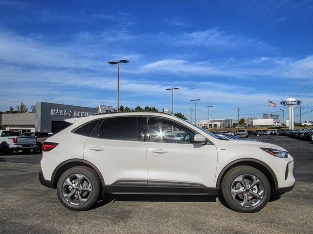 2026 Ford Escape Hybrid ST-Line Select