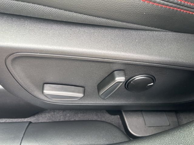 2026 Ford Escape Hybrid ST-Line Elite