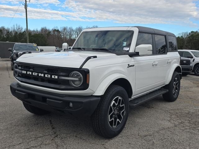 2024 Ford Bronco Outer Banks