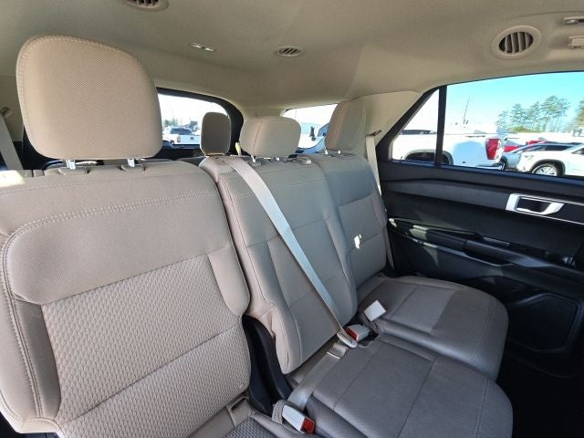 2024 Ford Explorer Base