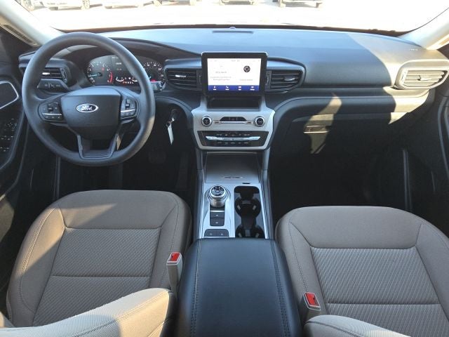 2024 Ford Explorer Base