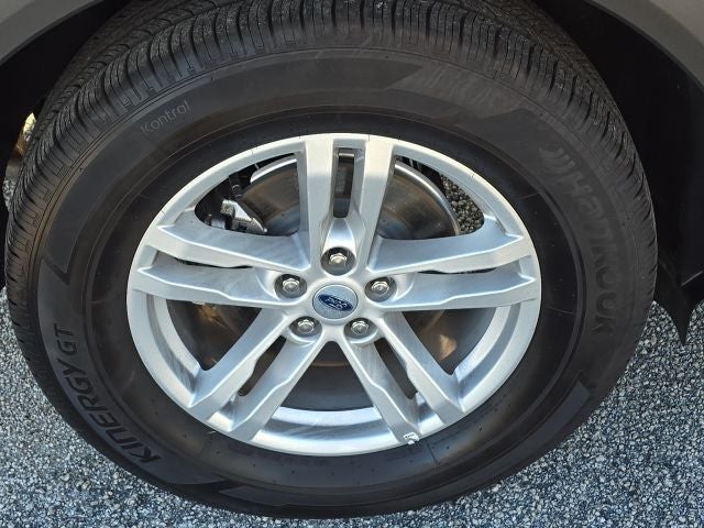 2024 Ford Explorer Base