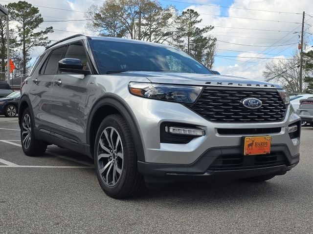2023 Ford Explorer ST-Line