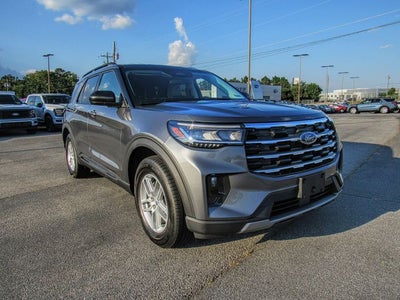 2025 Ford Explorer Active