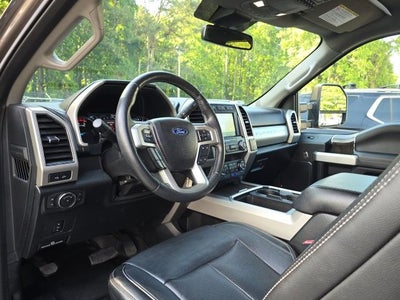 2020 Ford F-250SD Lariat