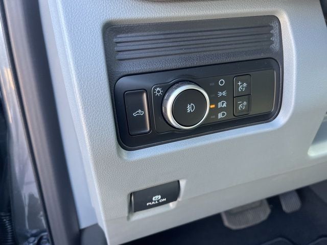 2025 Ford F-250SD XL