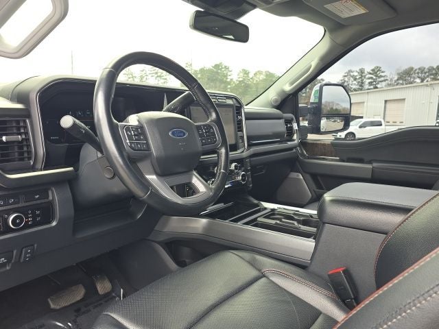 2023 Ford F-250SD Lariat