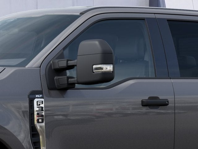2027 Ford F-350SD XLT