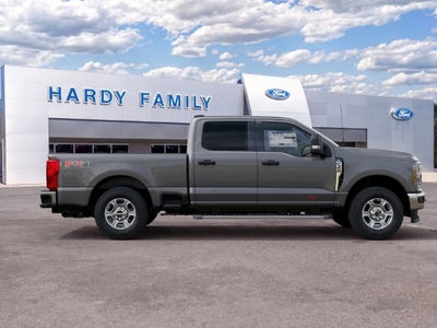 2027 Ford F-350SD XLT