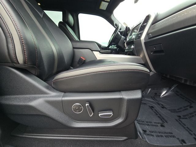 2021 Ford F-350SD Platinum