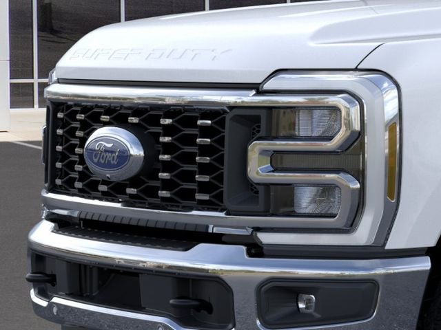 2026 Ford F-350SD Lariat DRW