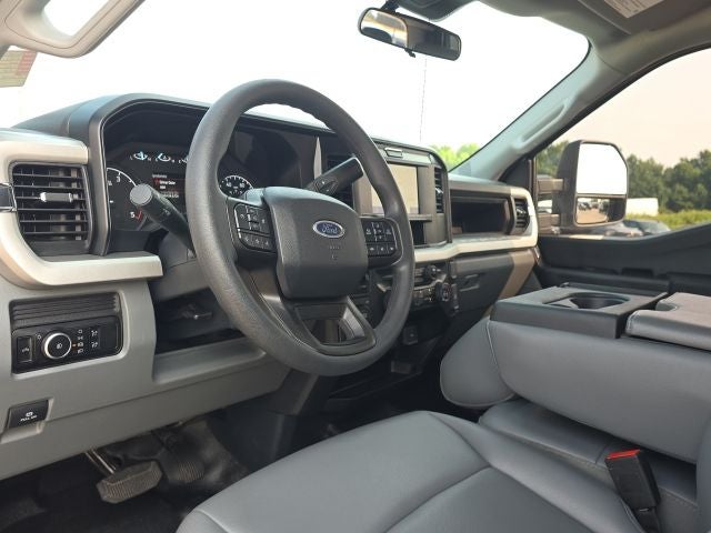 2025 Ford F-350SD XL DRW