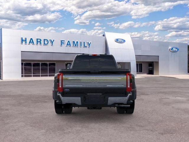 2026 Ford F-450SD King Ranch DRW