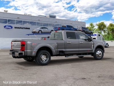 2027 Ford F-450SD Lariat DRW