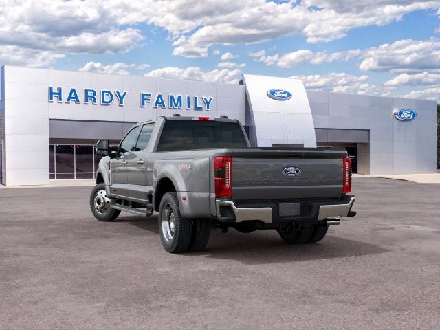 2027 Ford F-450SD Lariat DRW
