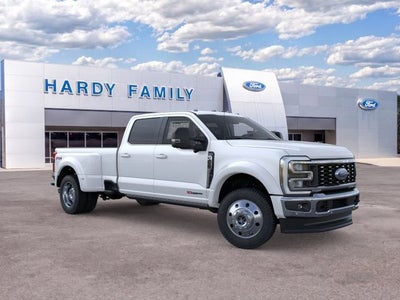 2026 Ford F-450SD Lariat DRW