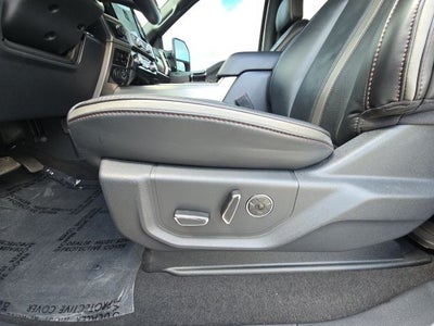 2022 Ford F-450SD Platinum DRW