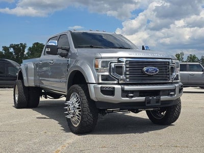2022 Ford F-450SD Platinum DRW