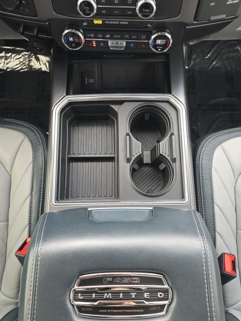 2022 Ford F-450SD Limited DRW