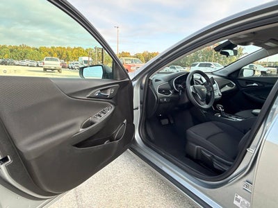 2023 Chevrolet Malibu LS 1FL