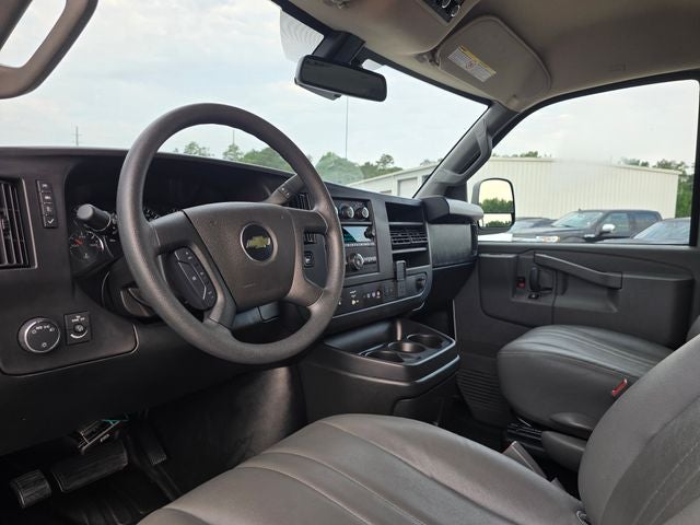 2024 Chevrolet Express 3500 LS Passenger