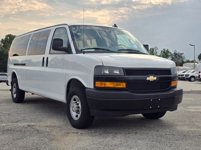 2024 Chevrolet Express 3500 LS Passenger