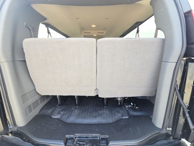 2025 Chevrolet Express 3500 LS Passenger