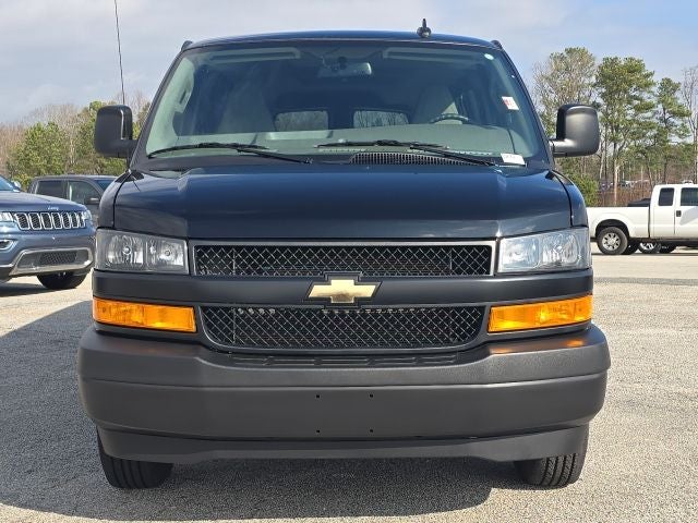 2025 Chevrolet Express 3500 LS Passenger