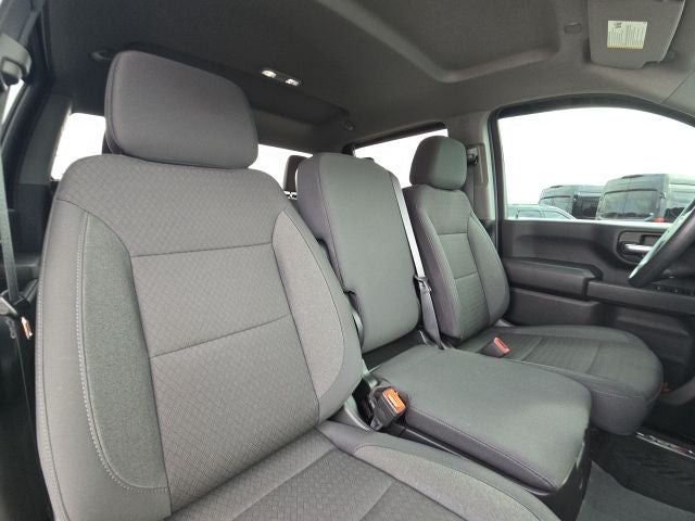 2025 Chevrolet Silverado 2500HD Custom