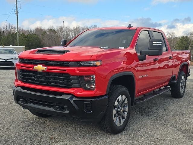 2026 Chevrolet Silverado 2500HD Custom