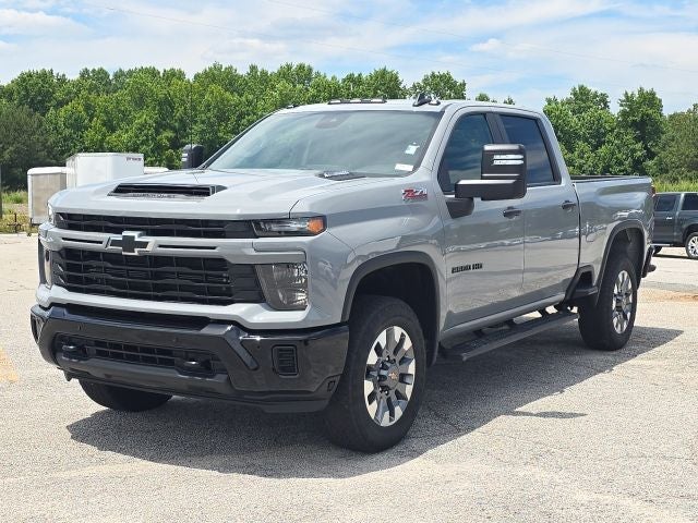 2025 Chevrolet Silverado HD Custom 4WD Crew Cab Standard Box's photo