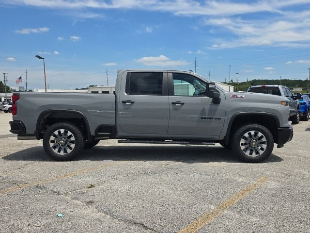 2025 Chevrolet Silverado 2500HD Custom