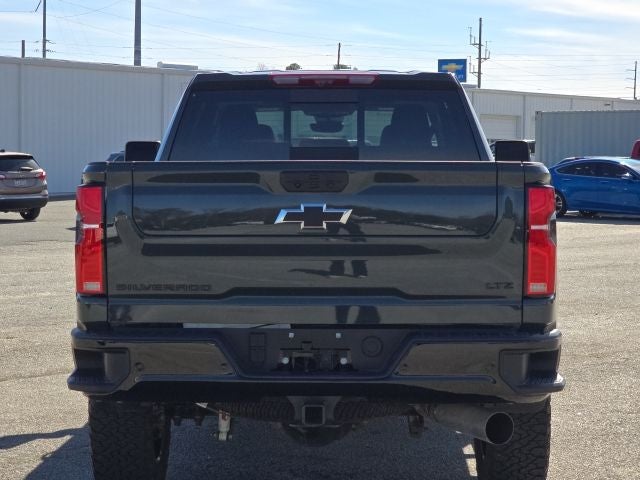 2025 Chevrolet Silverado 3500HD LTZ