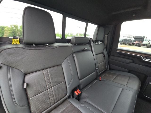 2025 Chevrolet Silverado 3500HD High Country