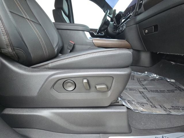 2025 Chevrolet Silverado 3500HD High Country
