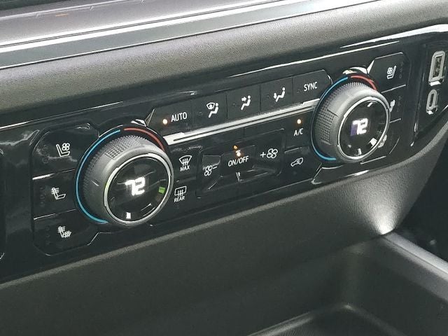 2025 Chevrolet Silverado 3500HD High Country