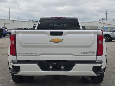 2025 Chevrolet Silverado 3500HD High Country