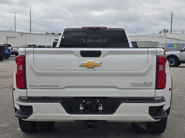 2025 Chevrolet Silverado 3500HD High Country