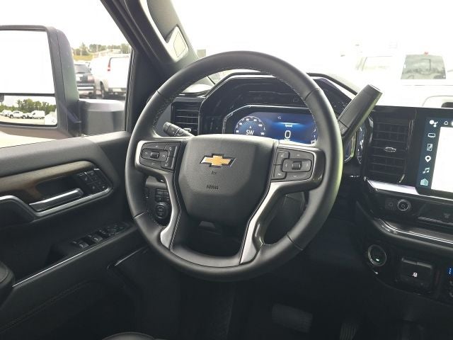 2025 Chevrolet Silverado 3500HD High Country