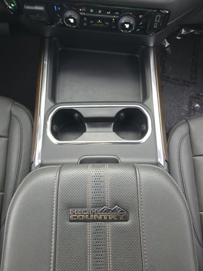 2025 Chevrolet Silverado 3500HD High Country