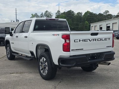 2024 Chevrolet Silverado 2500HD Custom