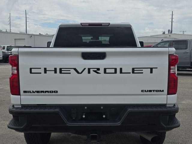 2024 Chevrolet Silverado 2500HD Custom