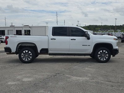 2024 Chevrolet Silverado 2500HD Custom