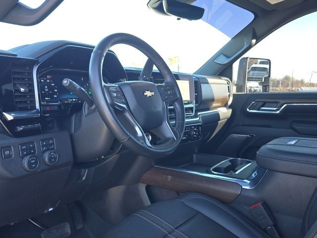 2024 Chevrolet Silverado 3500HD High Country