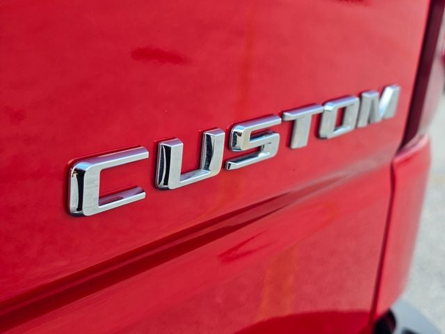 2025 Chevrolet Silverado 1500 Custom