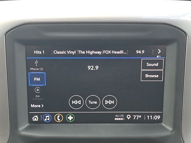 2023 Chevrolet Silverado 1500 Custom